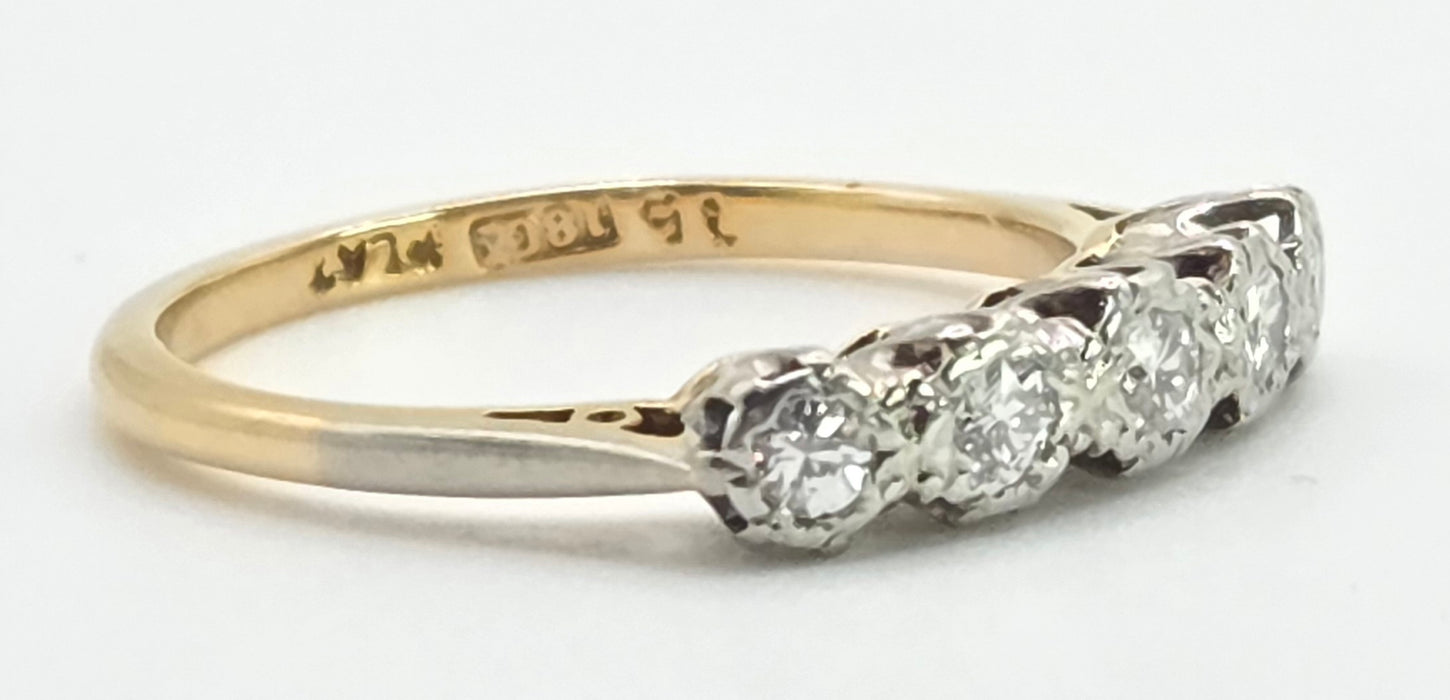 3022: Antique 18ct Gold 5-Stone Diamonds Ring