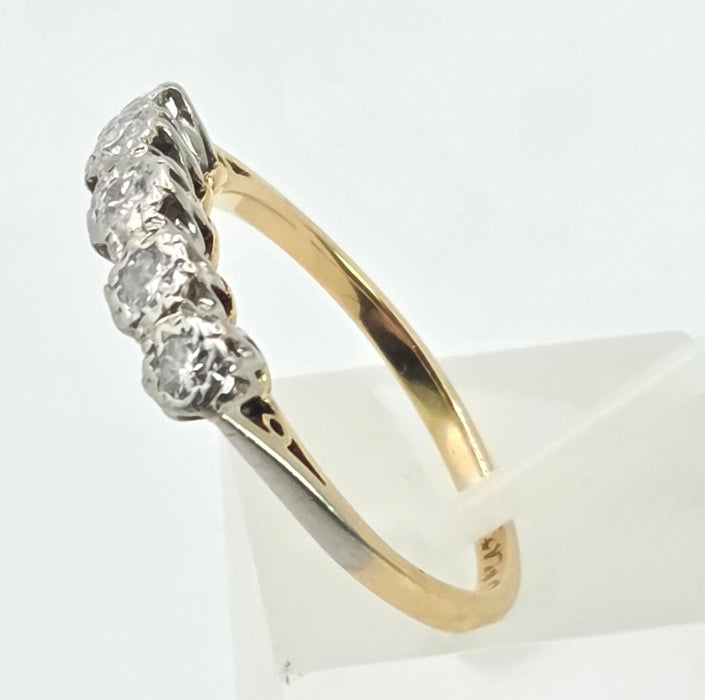 3022: Antique 18ct Gold 5-Stone Diamonds Ring
