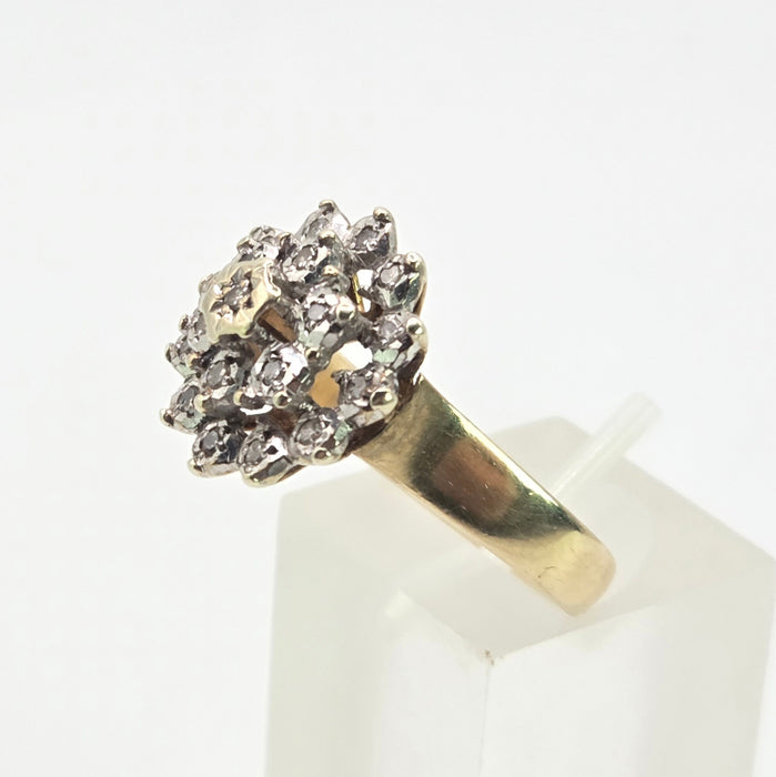 3023: Vintage 9ct Gold 19 Natural Sparkling Diamonds Floral Cluster Ring- From 1982