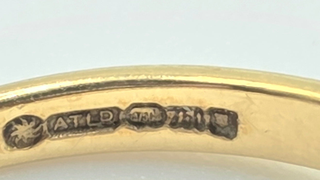 3024: Vintage 18ct Gold Twin Diamonds Crossover Ring