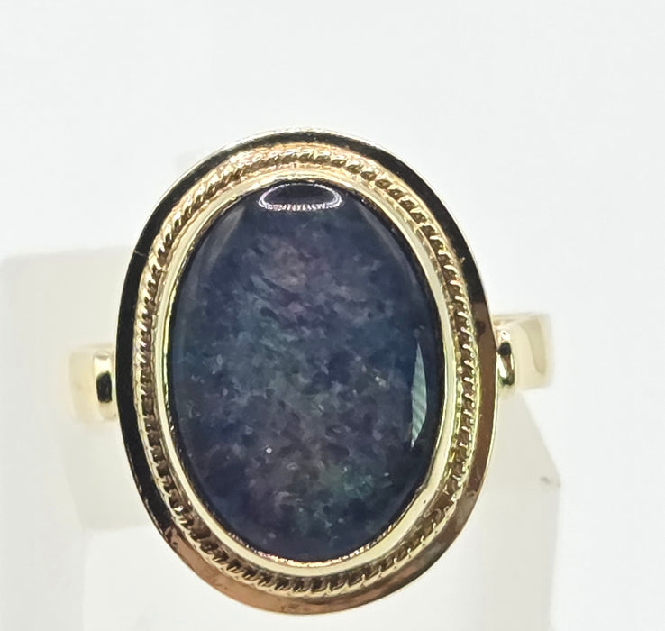 3131: Vintage 14ct Gold  Cabochon-Cut Australian Opal