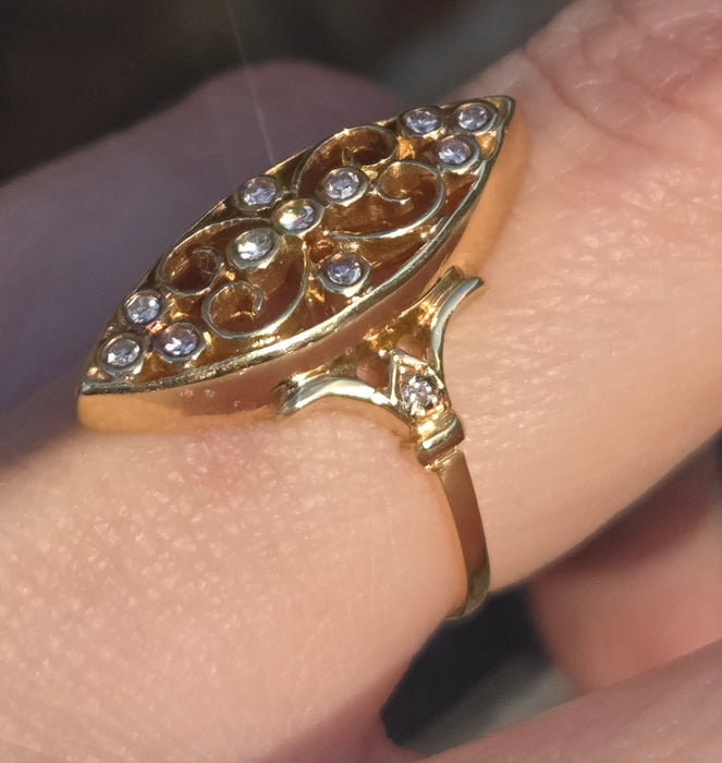 2882: Antique Art Deco Diamonds Ring