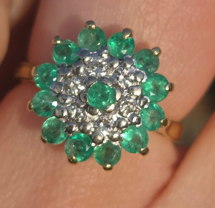 2943: Vintage 18ct Gold Emeralds Diamonds Floral Cluster Ring-From 1975