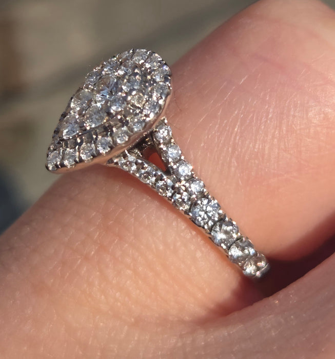 2925 -18ct White Gold Vera Wang Love Collection Diamonds  (0.7ct) Ring