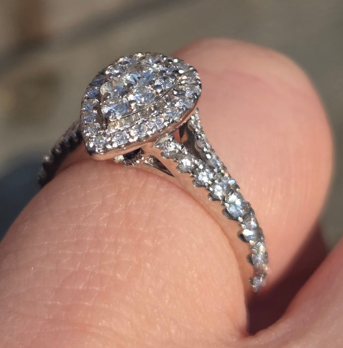2925 -18ct White Gold Vera Wang Love Collection Diamonds  (0.7ct) Ring