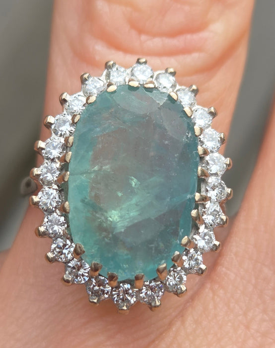 2924: Vintage 18ct Gold Rare Mint Green Emerald(6.5ct) Diamonds (1.20ct) Cocktail Cluster