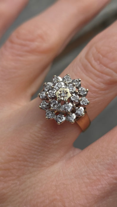 3023: Vintage 9ct Gold 19 Natural Sparkling Diamonds Floral Cluster Ring- From 1982