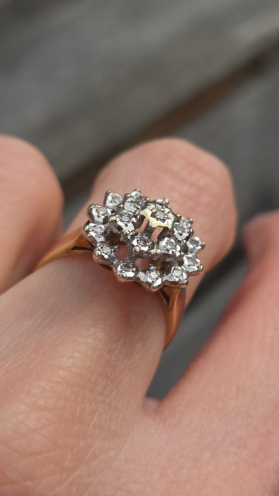 3023: Vintage 9ct Gold 19 Natural Sparkling Diamonds Floral Cluster Ring- From 1982