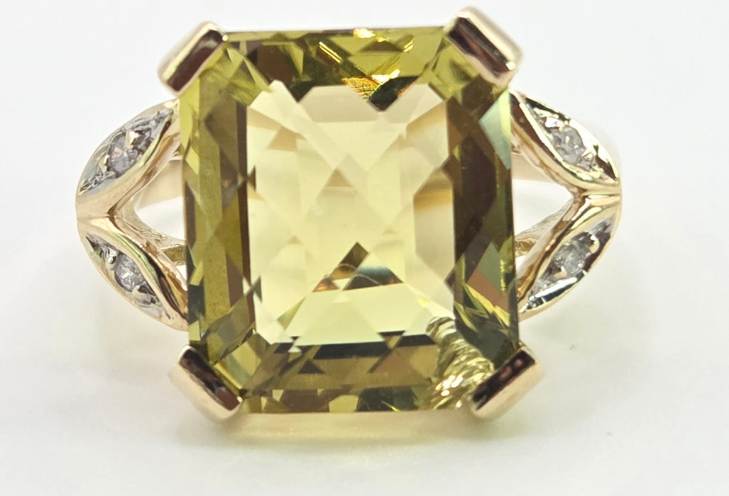 3027 Vintage: 9ct Yellow Gold Citrine & Diamond Cocktail Ring