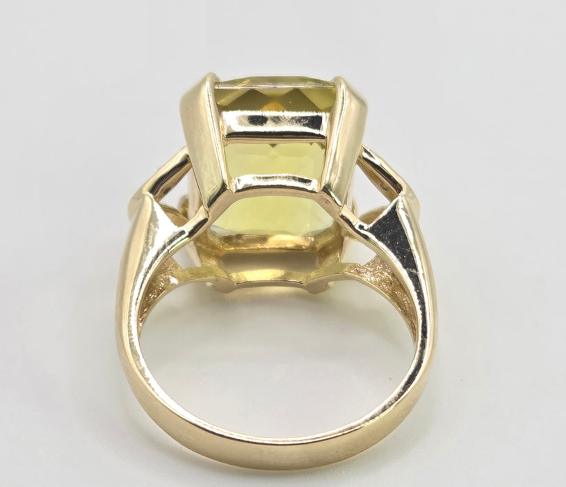 3027 Vintage: 9ct Yellow Gold Citrine & Diamond Cocktail Ring