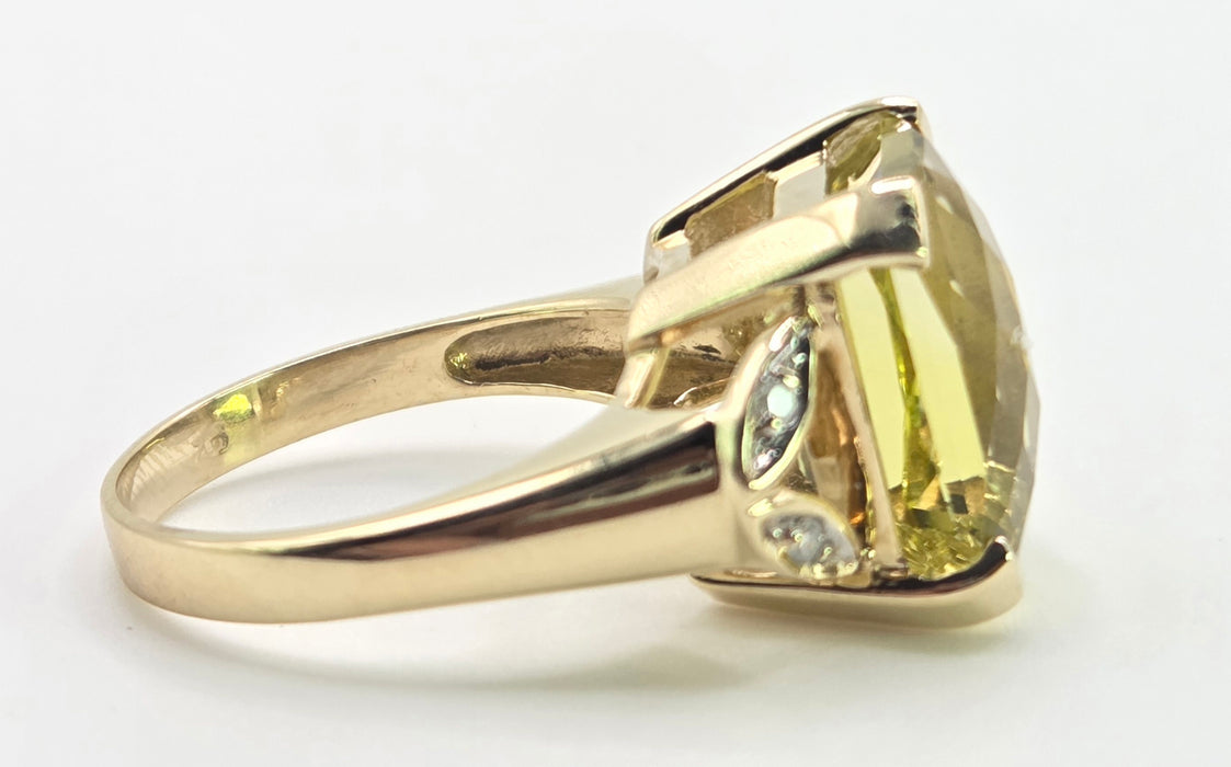 3027 Vintage: 9ct Yellow Gold Citrine & Diamond Cocktail Ring