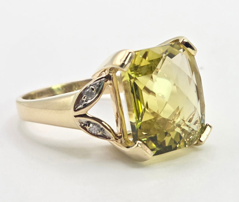 3027 Vintage: 9ct Yellow Gold Citrine & Diamond Cocktail Ring