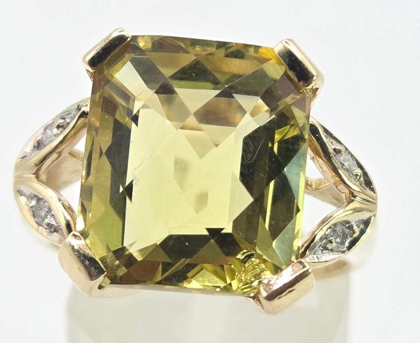 3027 Vintage: 9ct Yellow Gold Citrine & Diamond Cocktail Ring