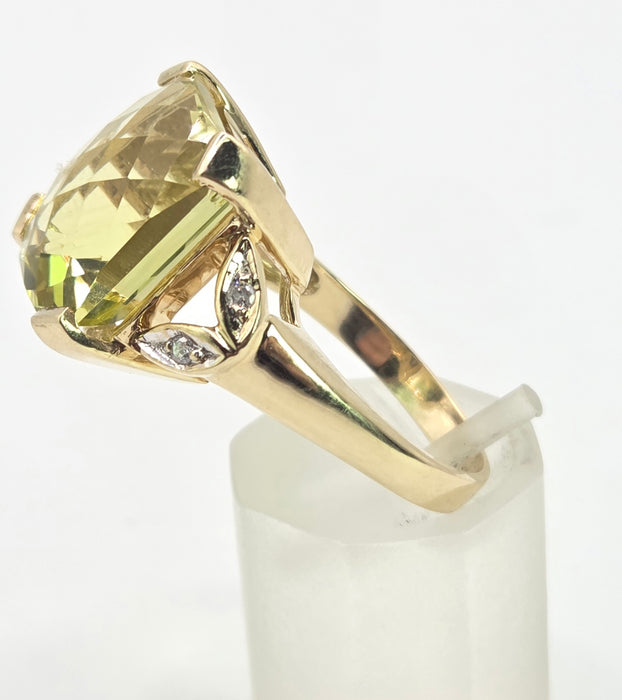 3027 Vintage: 9ct Yellow Gold Citrine & Diamond Cocktail Ring