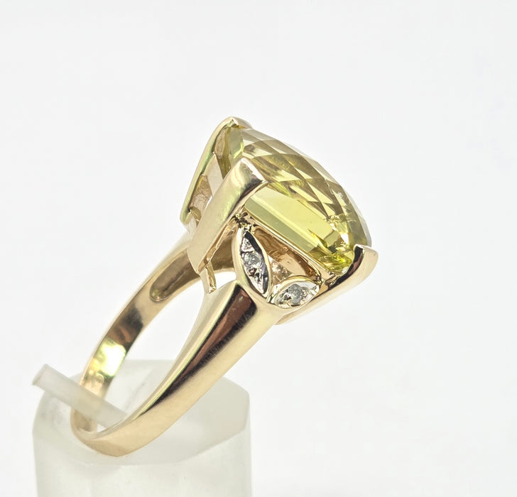 3027 Vintage: 9ct Yellow Gold Citrine & Diamond Cocktail Ring