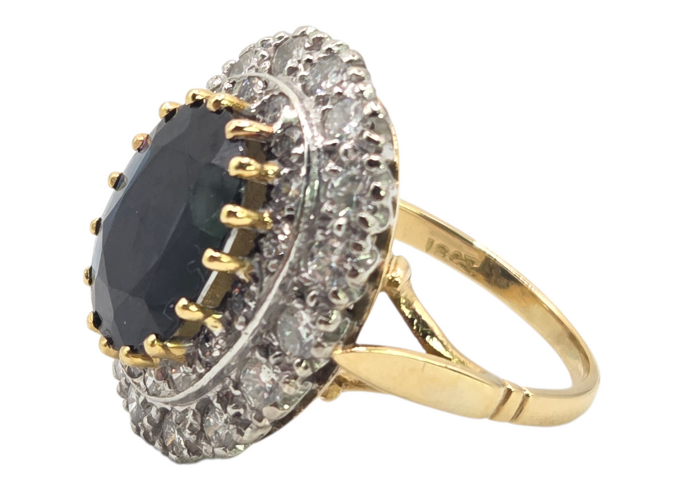 2814 Vintage: 18ct Yellow Gold 1.00ct Diamond & Blue Sapphire Diana Cluster Ring