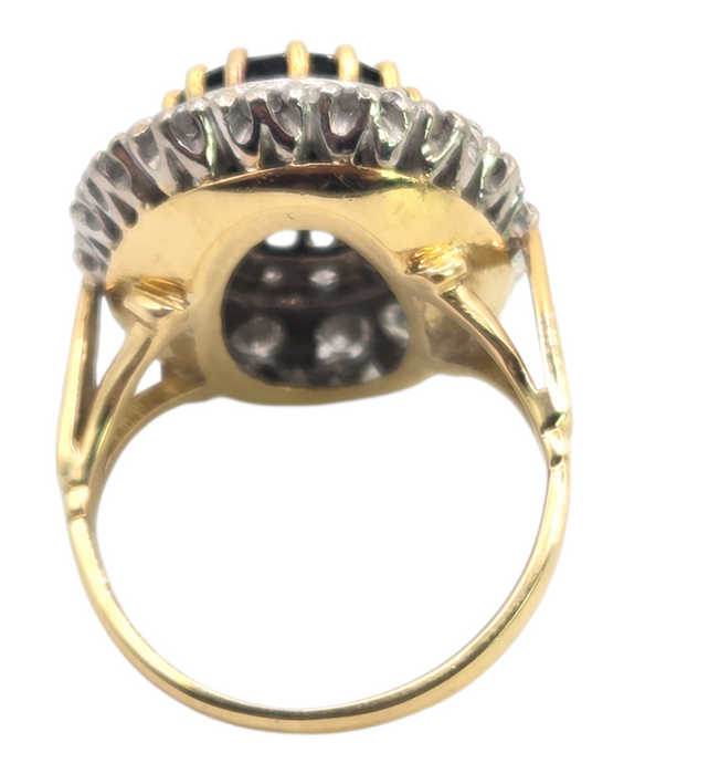 2814 Vintage: 18ct Yellow Gold 1.00ct Diamond & Blue Sapphire Diana Cluster Ring