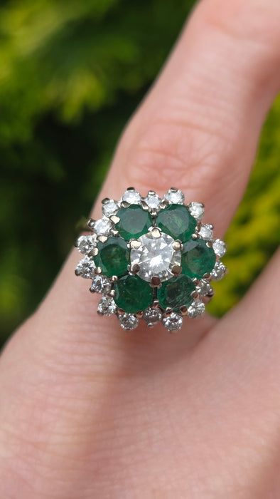 3124 Vintage: 18ct White Gold 1.40ct Diamond & Emerald Cluster Ring