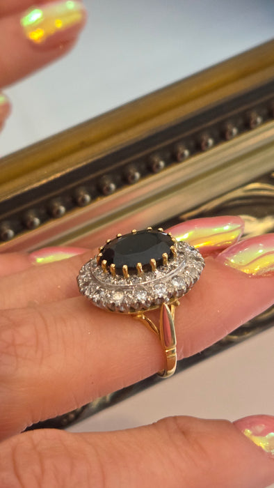2814 Vintage: 18ct Yellow Gold 1.00ct Diamond & Blue Sapphire Diana Cluster Ring