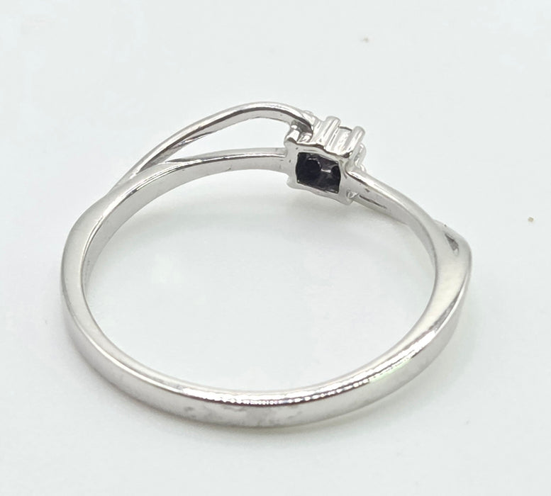 3031 Vintage: 9ct White Gold Four Diamond Cluster Bypass Ring