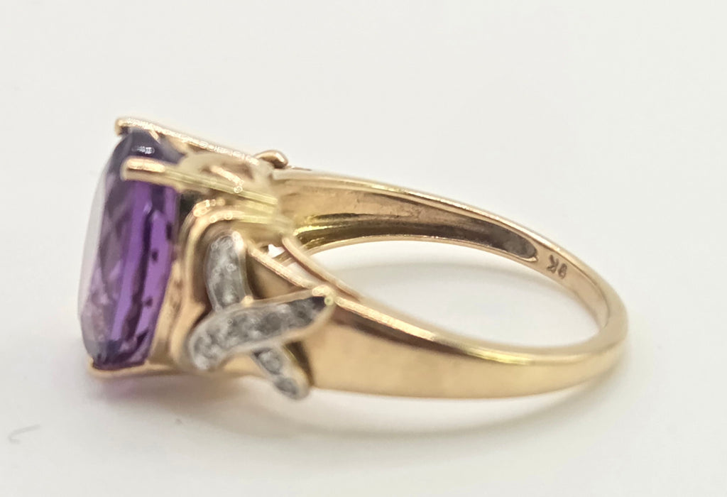 3110 Vintage: 9ct Yellow Gold Amethyst & Diamond Cross Shoulder Ring