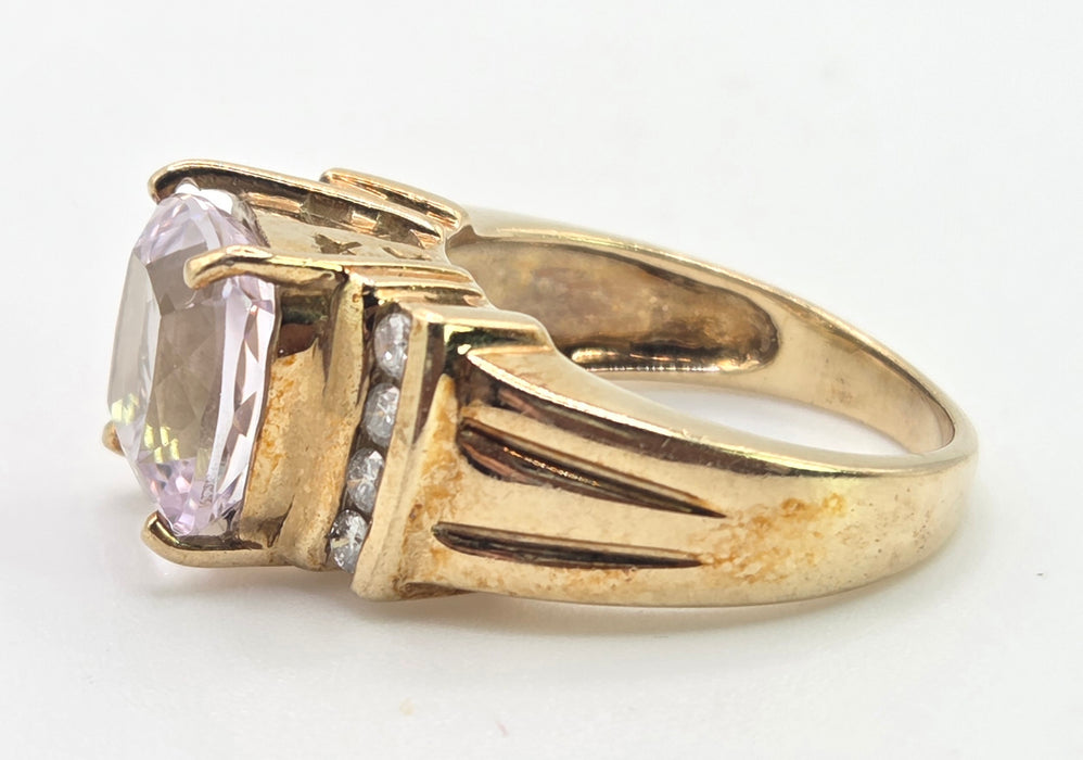 3107 Vintage: 9ct Yellow Gold Amethyst & Diamond Cocktail Ring