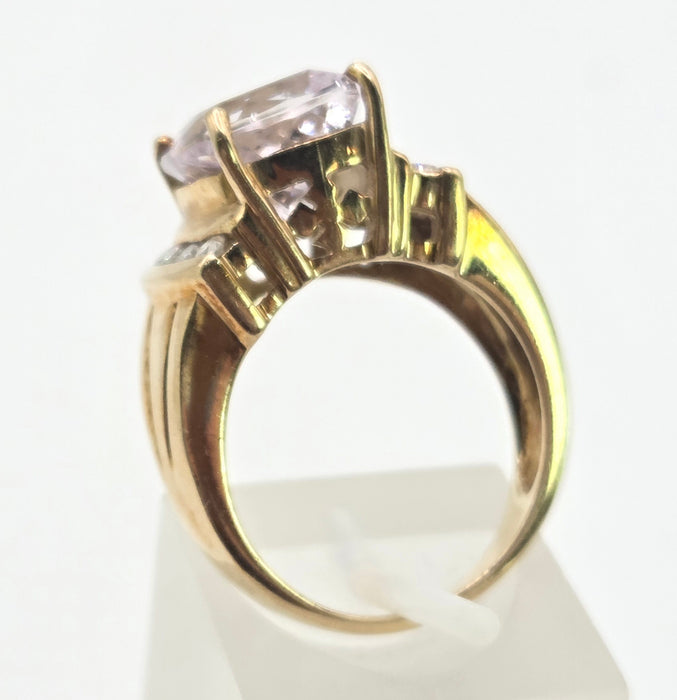 3107 Vintage: 9ct Yellow Gold Amethyst & Diamond Cocktail Ring