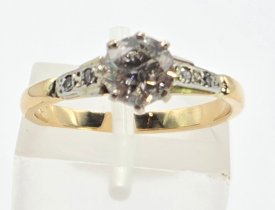 2841 Vintage: 18ct Yellow Gold 0.70ct Diamond Solitaire Ring with Diamond-Set Shoulders