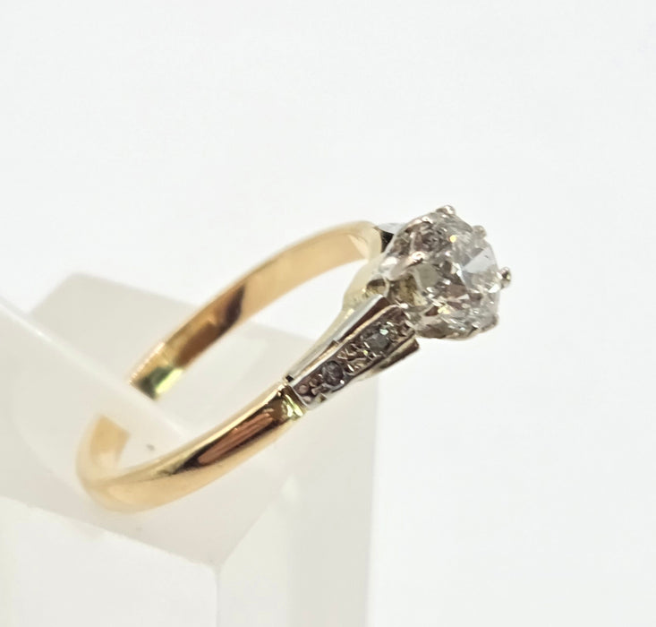 2841 Vintage: 18ct Yellow Gold 0.70ct Diamond Solitaire Ring with Diamond-Set Shoulders