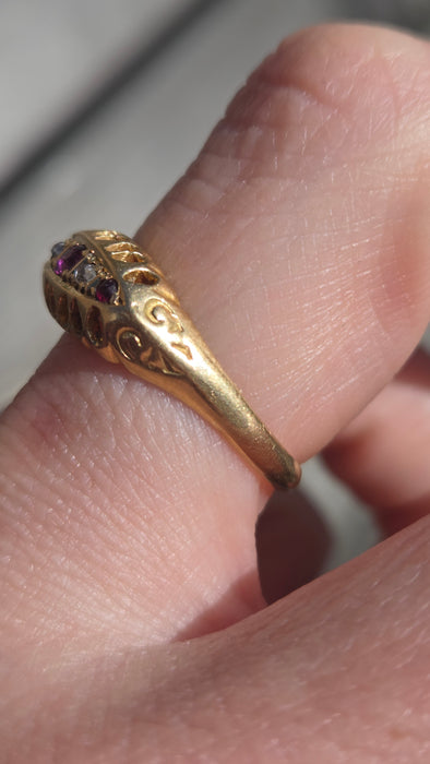 2883: Antique: 18ct Gold Ruby Diamonds Boat Ring- From 1918