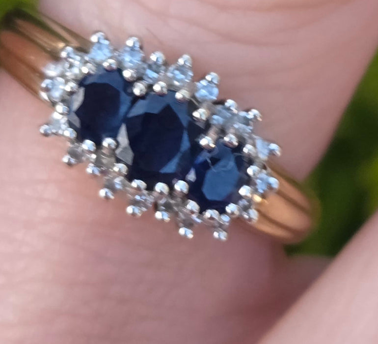 3010 Vintage 9ct Gold French Blue Sapphires 20 Natural Sparkling Diamonds Ring