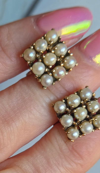 6490 Vintage: 9ct Yellow Gold Cultured Pearl Square Cluster Earrings