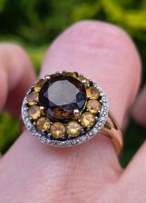 3008: 9ct Gold Citrines, Smokey Quartz Natural Diamonds Target Ring