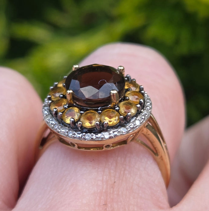 3008: 9ct Gold Citrines, Smokey Quartz Natural Diamonds Target Ring