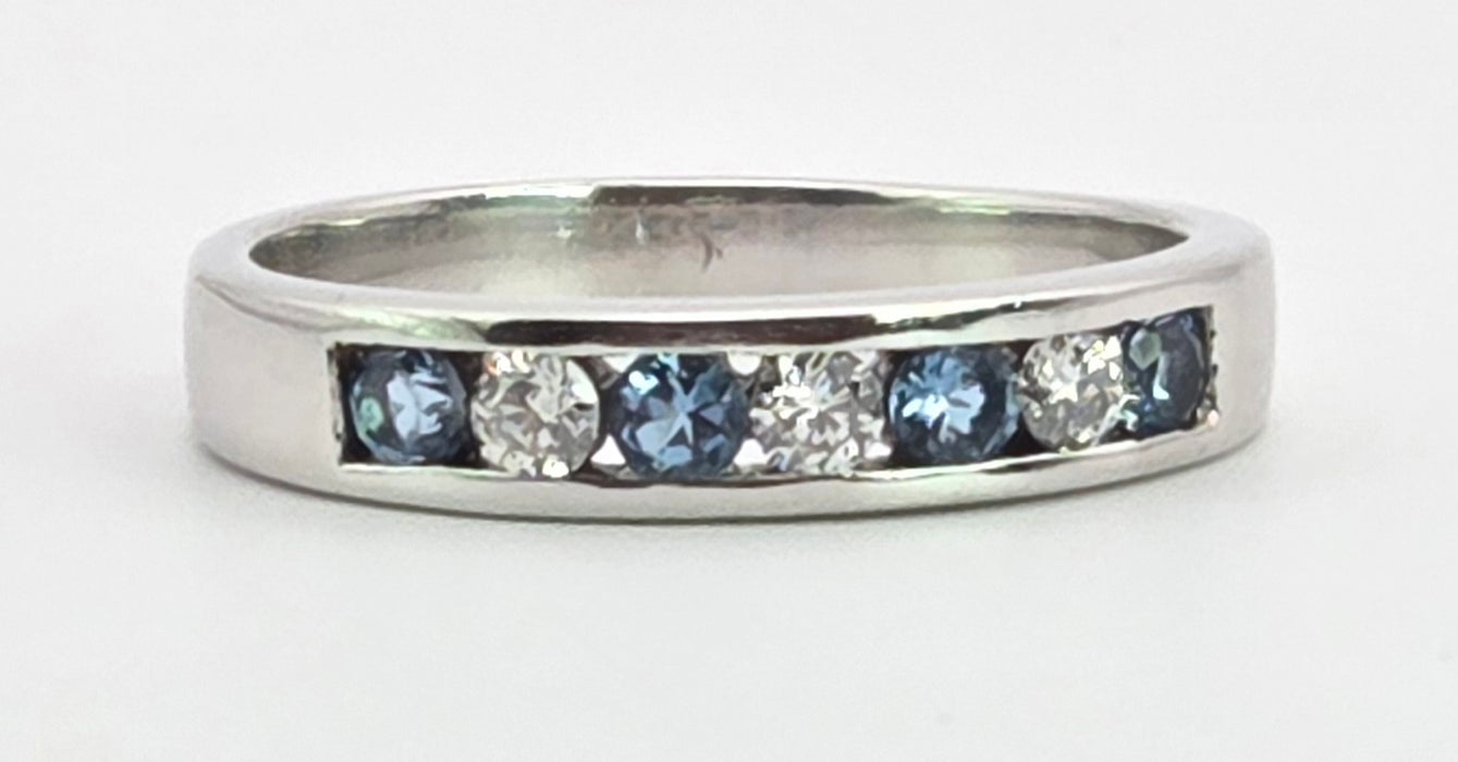 3085 Modern: 18ct White Gold Aquamarine & Diamond Half-Eternity Band Ring
