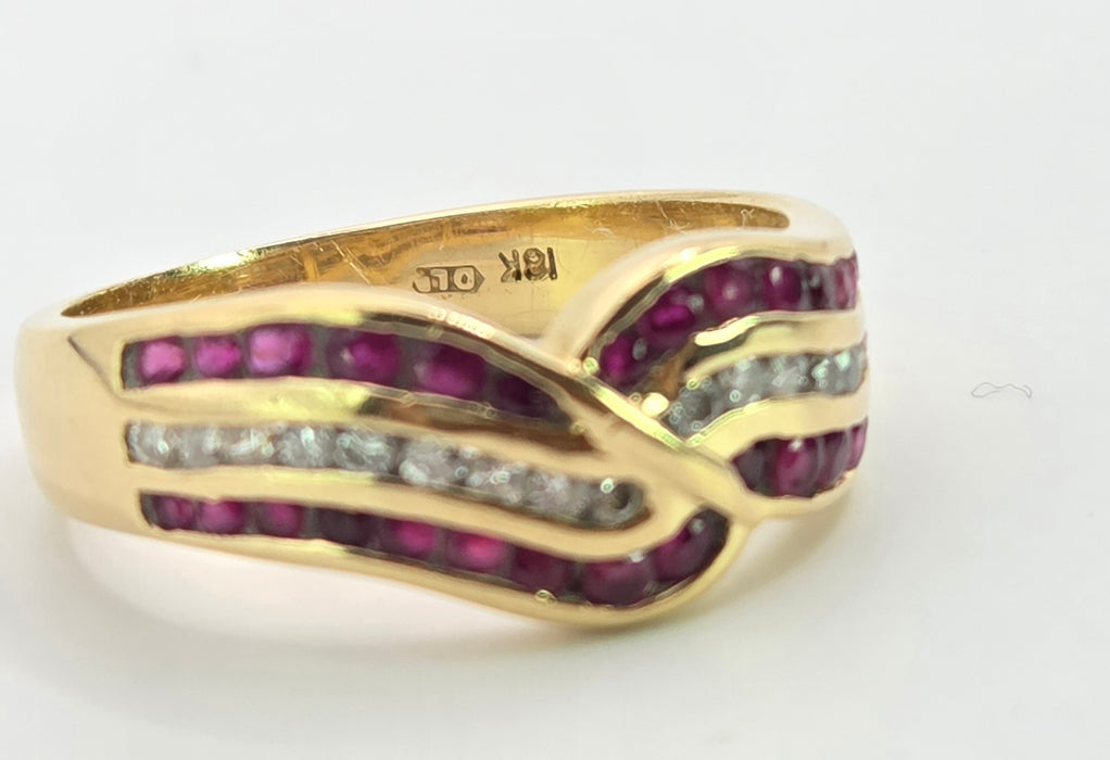 3132 Vintage: 18ct Yellow Gold Ruby & Diamond Crossover Band Ring — From 1988