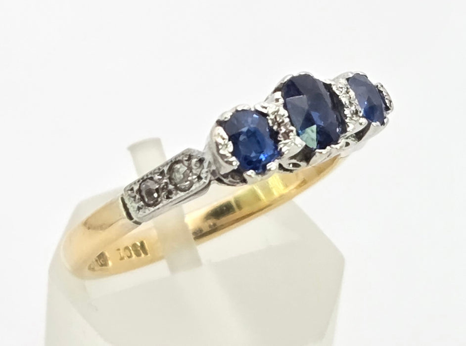 3121 Vintage: 18ct Yellow Gold & Platinum Three-Stone Sapphire & Diamond Ring