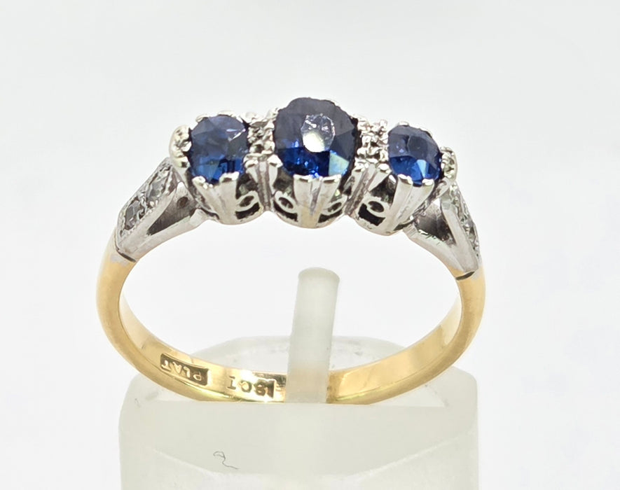 3121 Vintage: 18ct Yellow Gold & Platinum Three-Stone Sapphire & Diamond Ring