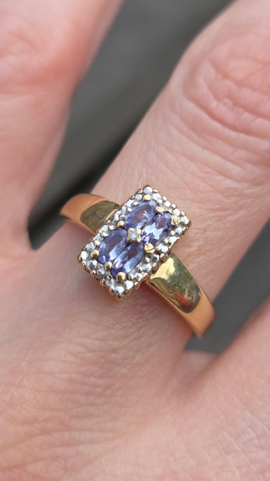 6366 Vintage: 9ct Yellow Gold Tanzanite & Diamond Geometric Ring