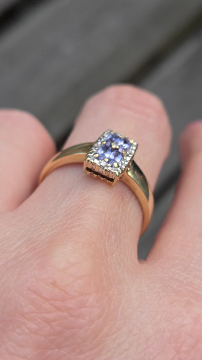 6366 Vintage: 9ct Yellow Gold Tanzanite & Diamond Geometric Ring