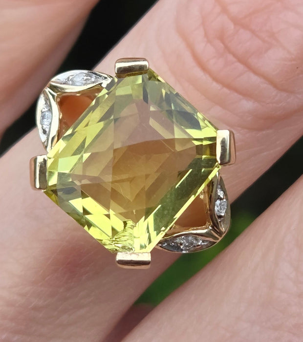 3027 Vintage: 9ct Yellow Gold Citrine & Diamond Cocktail Ring