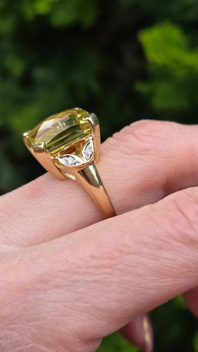 3027 Vintage: 9ct Yellow Gold Citrine & Diamond Cocktail Ring
