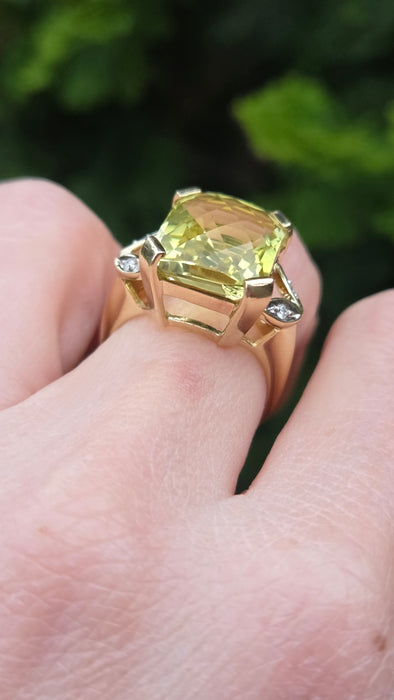 3027 Vintage: 9ct Yellow Gold Citrine & Diamond Cocktail Ring