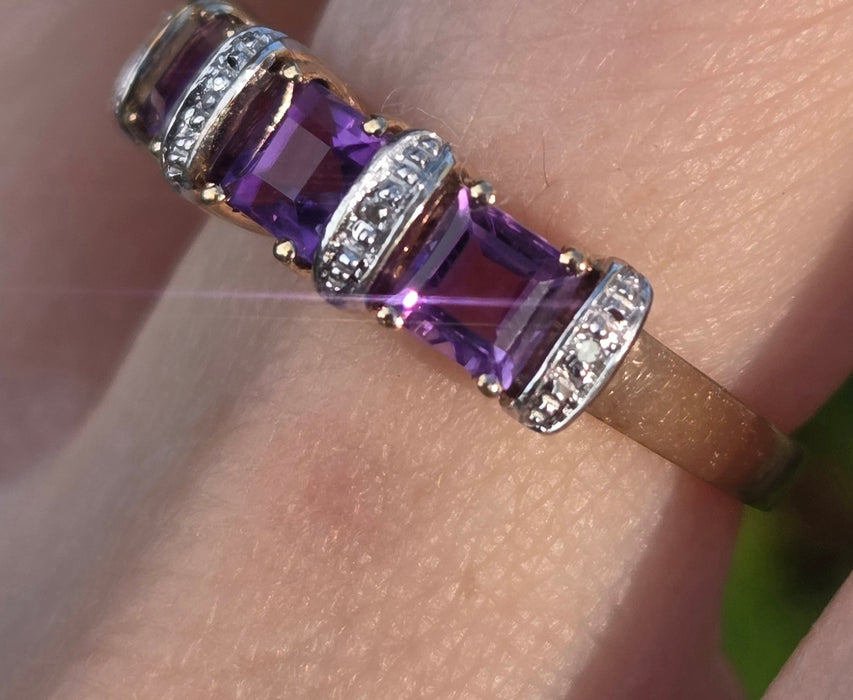 3005: Vintage 9ct Gold Lilac Amethyst Diamonds Stacker/Half-Eternity Ring