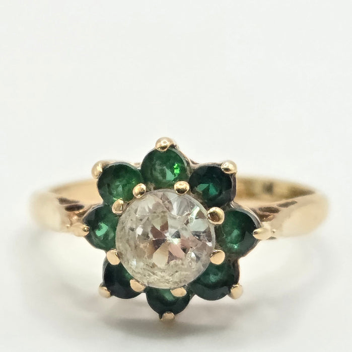 3189 Vintage: 9ct Yellow Gold Green Diopside & White Spinel Cluster Ring — From 1973