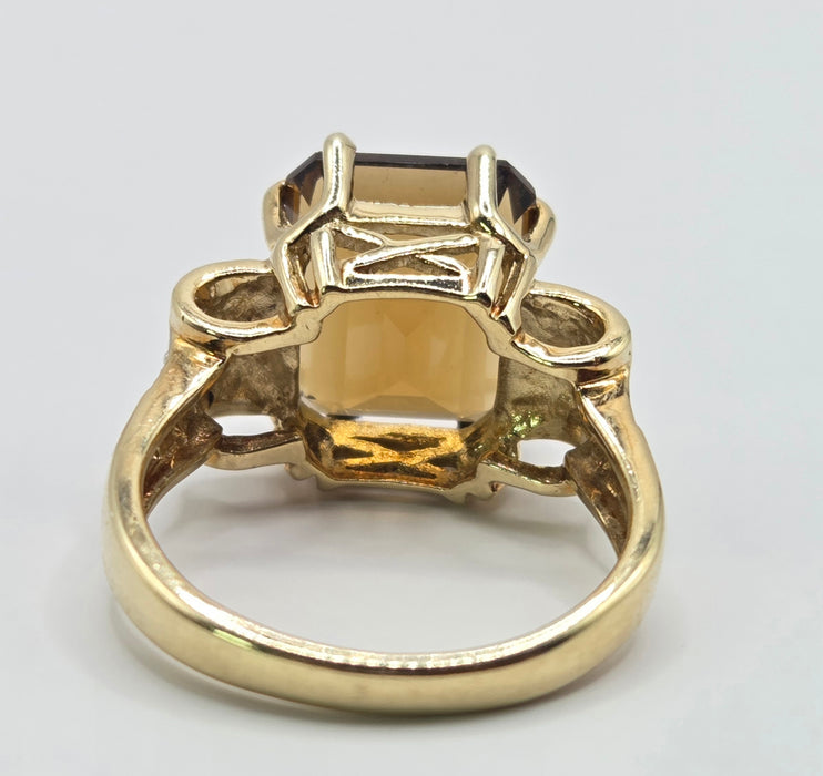 3190 Vintage: 9ct Yellow Gold Smoky Quartz & Diamond Cocktail Ring — From 1981