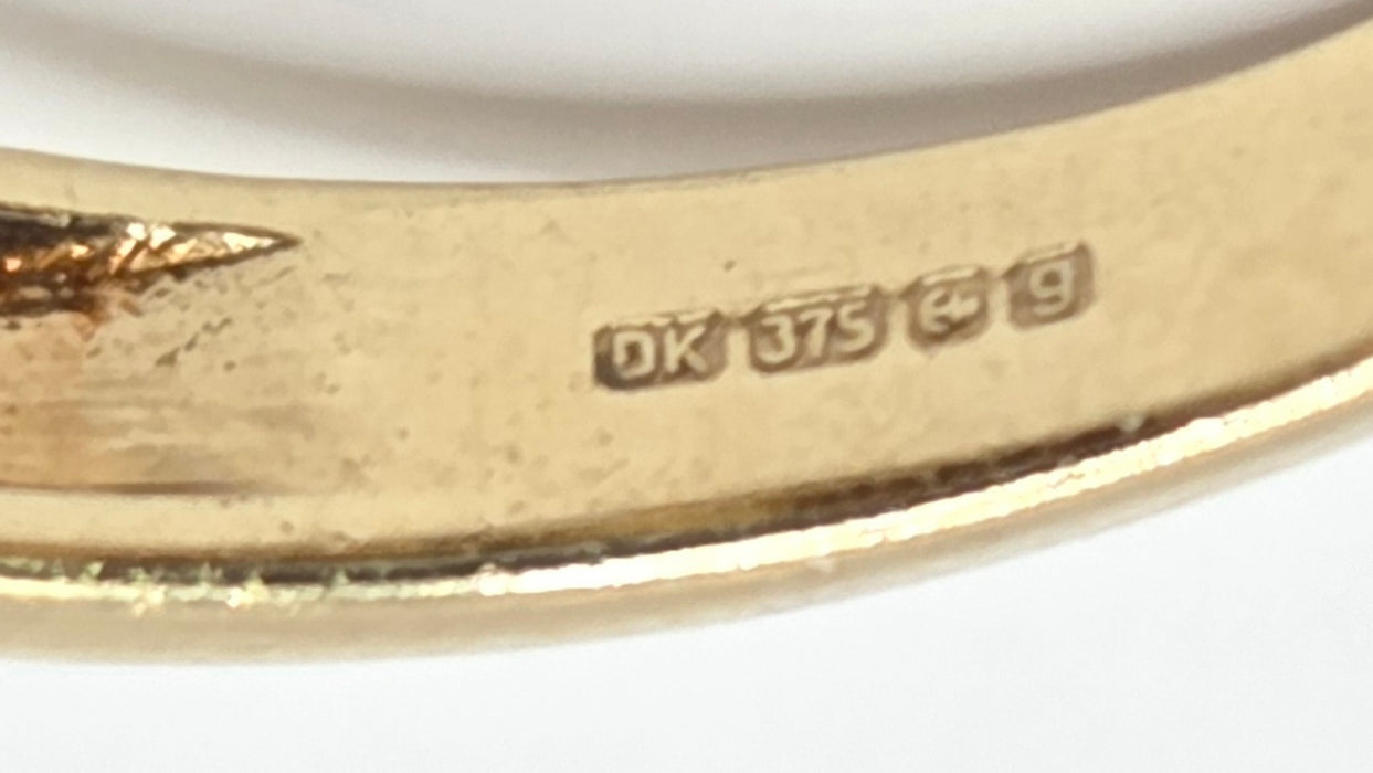 3190 Vintage: 9ct Yellow Gold Smoky Quartz & Diamond Cocktail Ring — From 1981