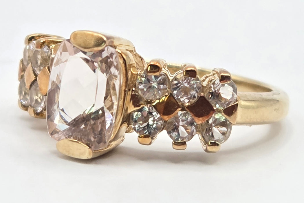3199 Vintage: 9ct Yellow Gold Morganite & White Sapphire Cluster Ring — From 1983