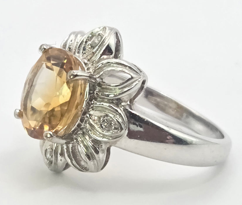 3203 Vintage: 9ct White Gold Citrine & Diamond Cluster Ring
