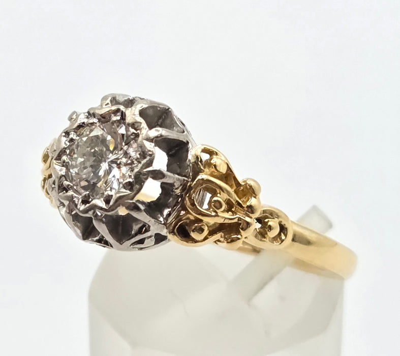 3168 Vintage: 18ct Yellow Gold & Platinum Diamond Solitaire Scrollwork Ring